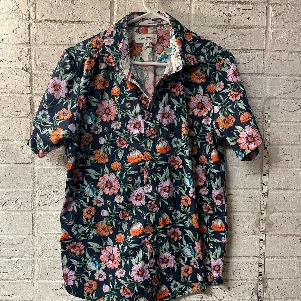 Thomas Sterling Floral Resort Hawaiian Tropical Men’s button up shirt Medium - Picture 1 of 9